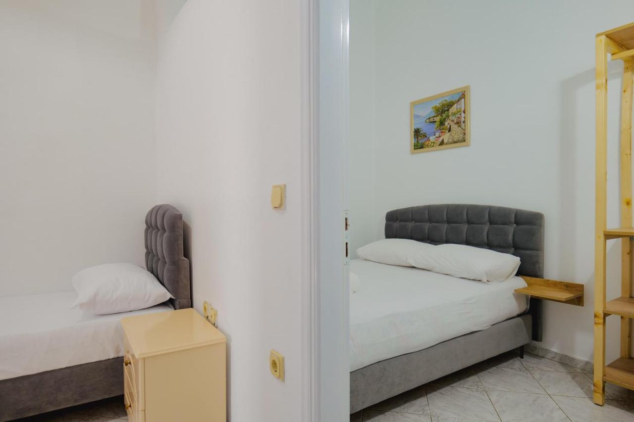 Hotel Casamia Sarandë Exteriör bild