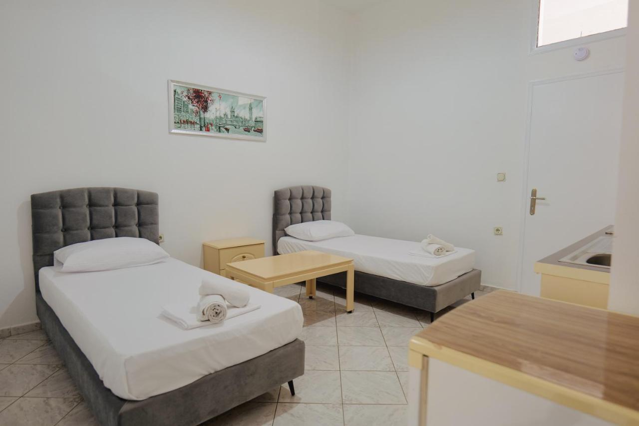 Hotel Casamia Sarandë Exteriör bild