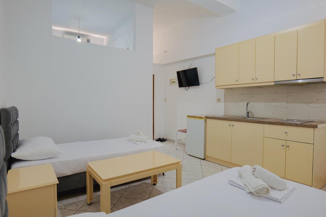 Hotel Casamia Sarandë Exteriör bild