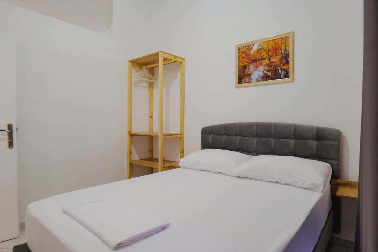 Hotel Casamia Sarandë Exteriör bild